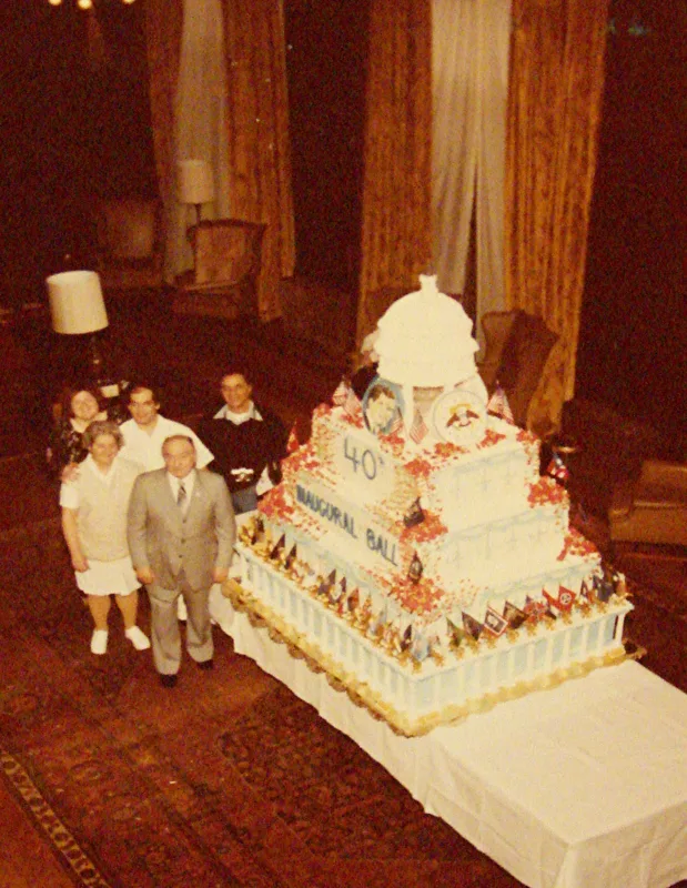 p Pres. Reagan innaugural cake artist & Montillios