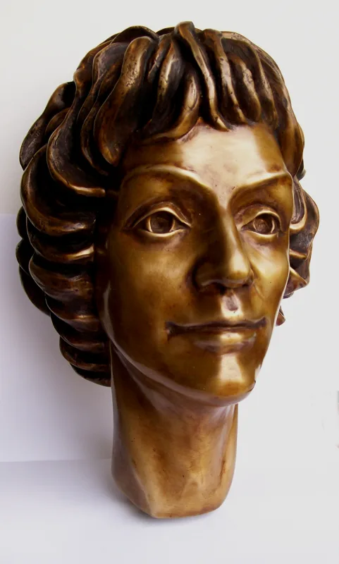 sculpture Head of Diana bronze